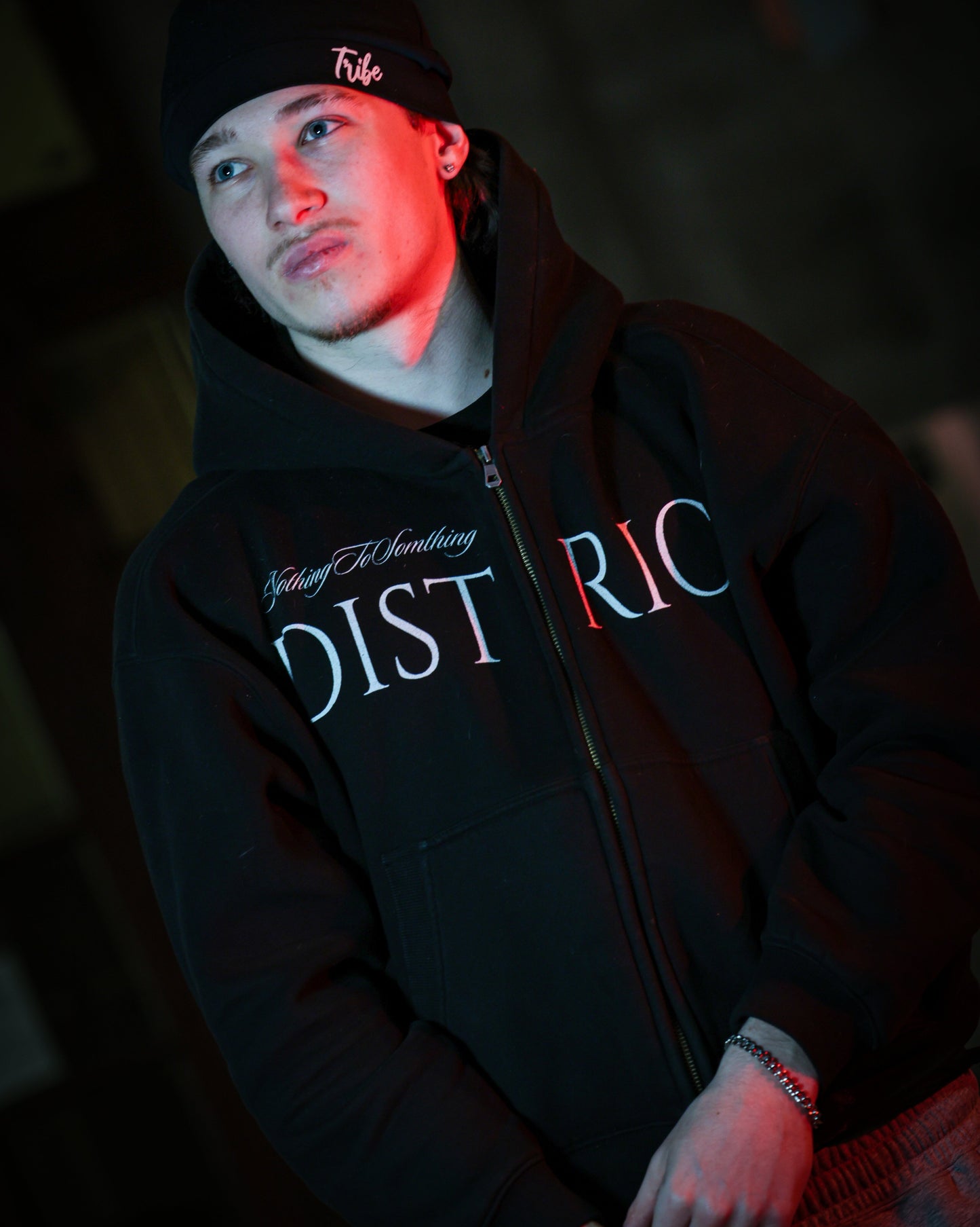 District Essential Boxy Hoodie